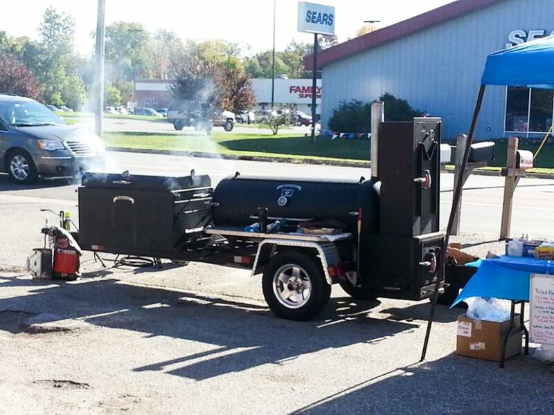 Meadow Creek TS120 Tank Smoker With Meadow Creek BBQ42 Chicken Cooker Meadow Creek TS120 Tank Smoker With Meadow Creek BBQ42 Chicken Cooker
