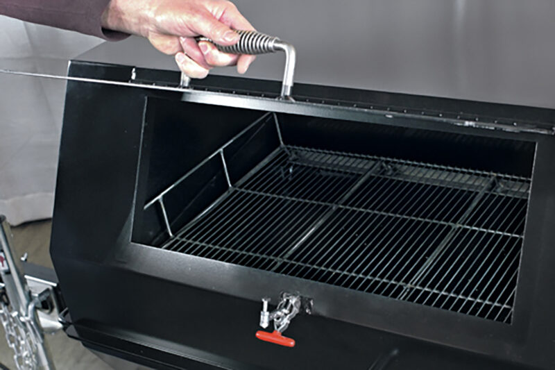 Meadow Creek Pig Roaster Doors in Lid