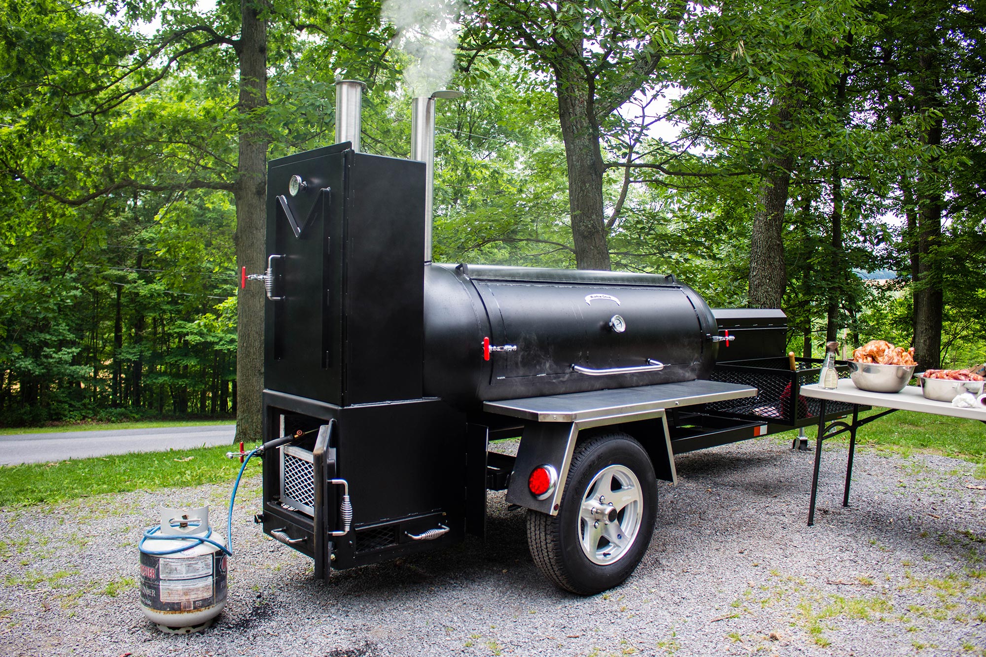4 Racks o' Ribs and 6 Tasty Chick'ns (on Meadow Creek TS250)