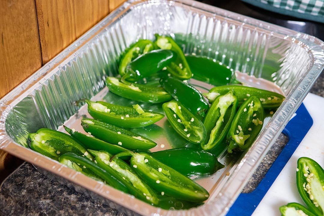 jalapeno_peppers_2