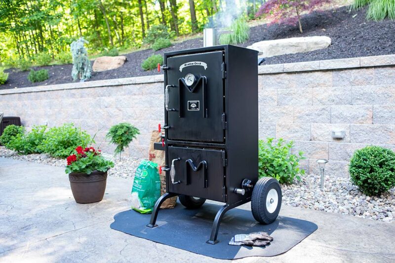 BX25_Smoker_Pizza_Pockets_33_Fired
