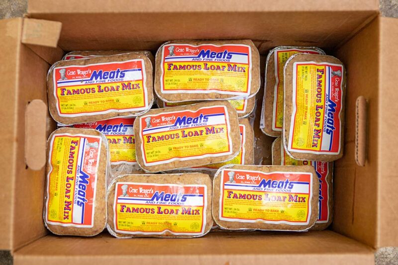 PR60T_Ham_Loaf_Chicken_Thighs_15_Gene_Wenger_Ham_Loaves