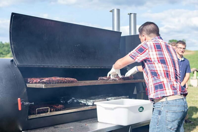 TS250_Reverse_Flow_Smoker_79_Ribs