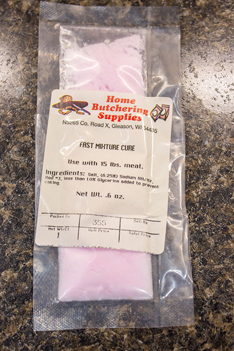 https://www.meadowcreekbbq.com/wp-content/uploads/2020/08/Meadow_Creek_BX50_Homemade_Recipe_04_Smoked_Bologna.jpg