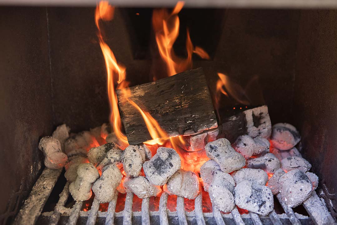 Meadow_Creek_SQ36_Offset_Smoker_19_Firebox