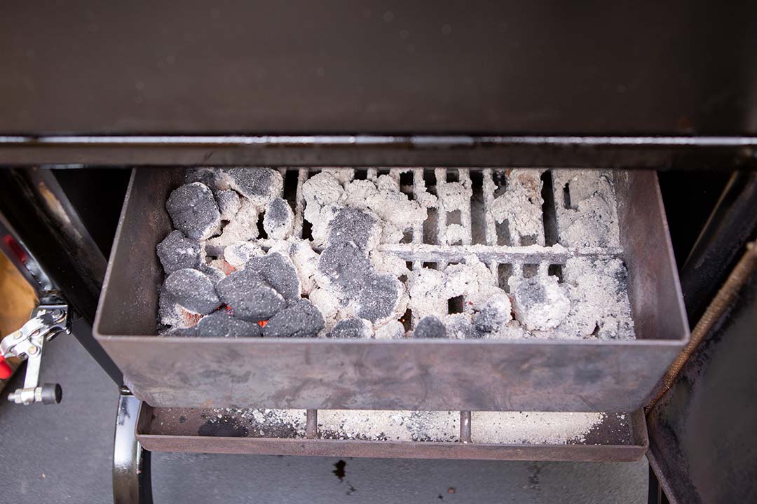 BX25_Box_Smoker_25_14_Hours