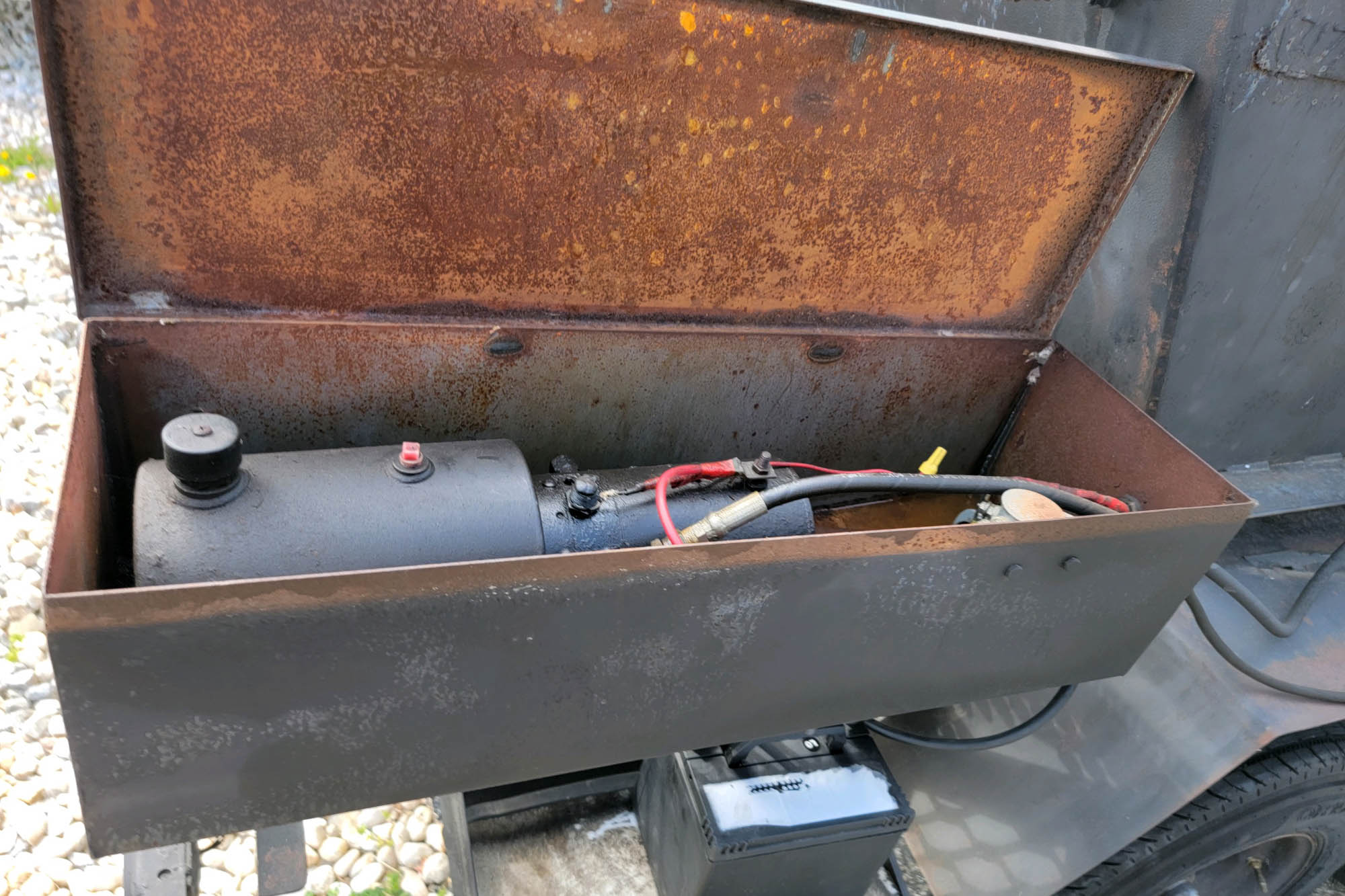 20' Double-Axle Trailer 20' Double-Axle Trailer With 6' x 3' Smoker, a 2' x 3' Smoker, Stainless Steel Table, and 3-Bowl Sink