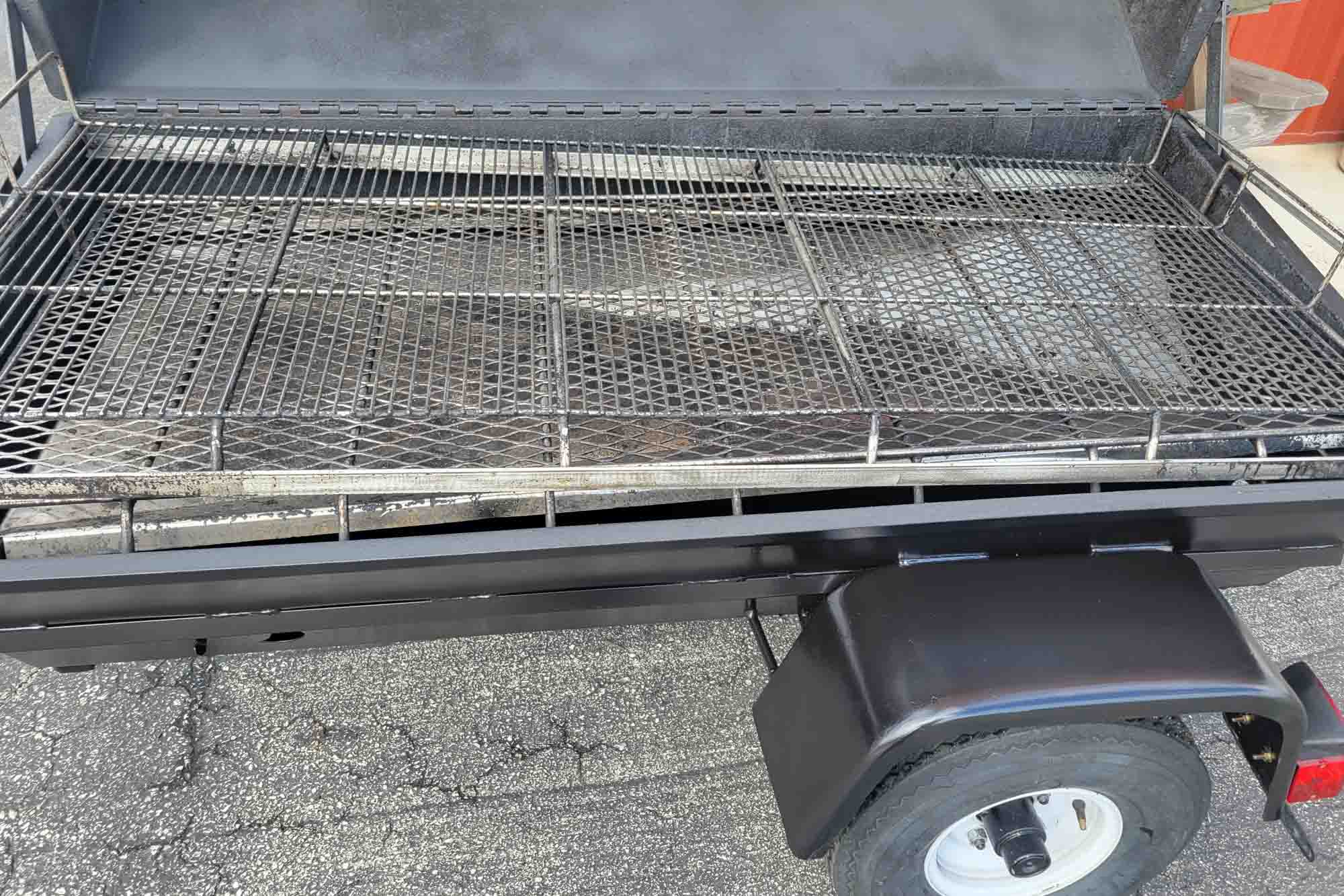 Meadow Creek PR60GT Pig Roaster Trailer Meadow Creek PR60GT Pig Roaster