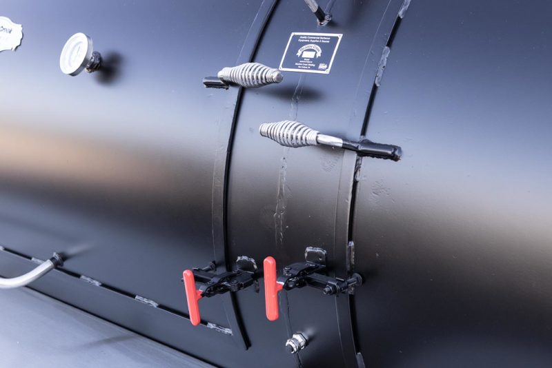 Handles and Positive-Lock Latches on Smoker Doors Handles and Positive-Lock Latches on Smoker Doors