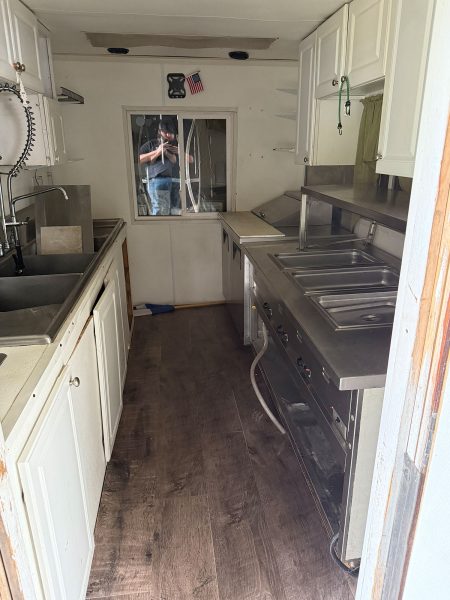 2008 Southern Yankee Concession BBQ Smoker Trailer